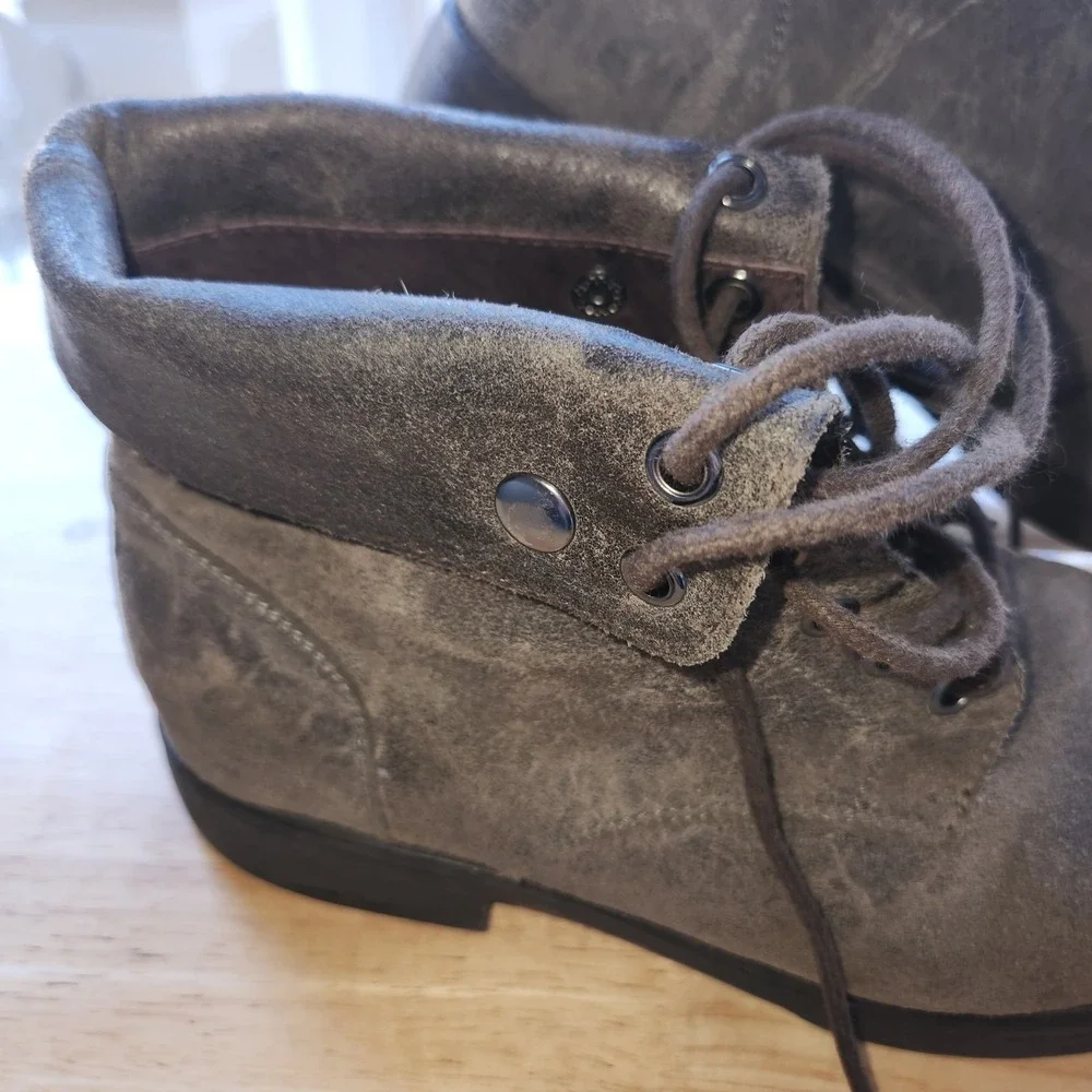 ASTON GREY Collection Leather Boot size US 10 BROOKLYN Grey Ankle‎ Boot